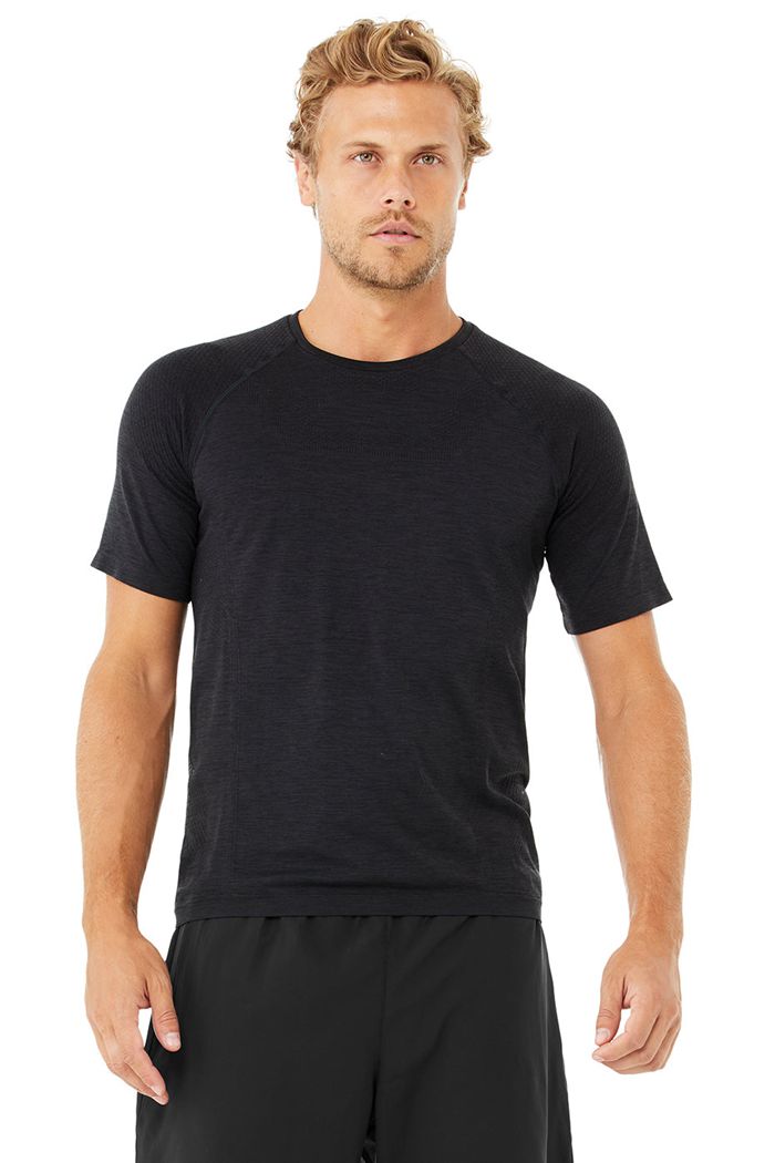 Alo Yoga Amplify Seamless Tee Men's Short Sleeve Black | 26OPFYLGD