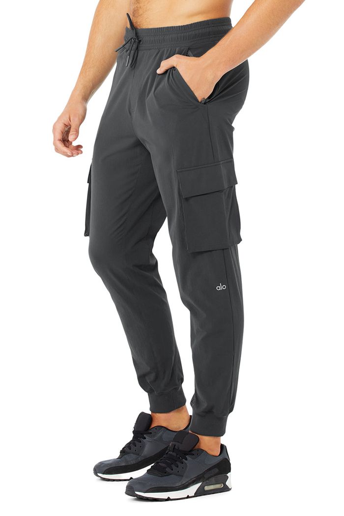 Alo Yoga Cargo Division Field Men's Pants Dark Grey | 36ZOYMRAF