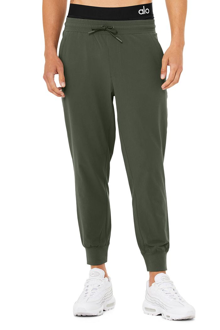 Alo Yoga Co-Op 7/8 Men's Pants Dark Green | 25OJIKGWQ