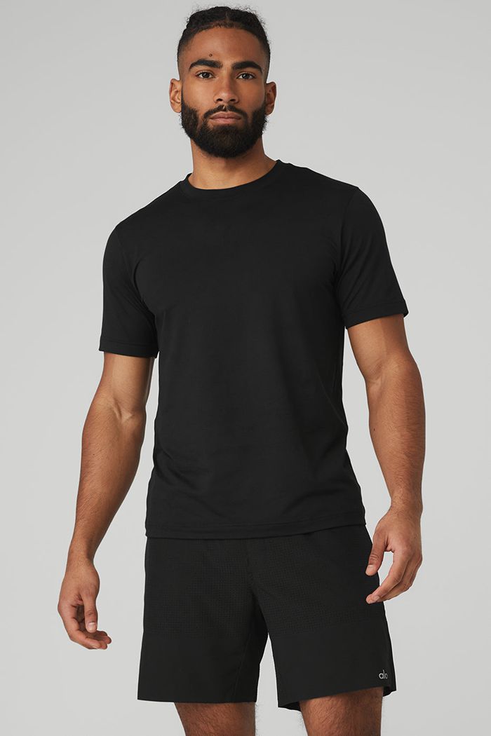 Alo Yoga Conquer Reform Crewneck Men's Short Sleeve Black | 37NGXPFZC