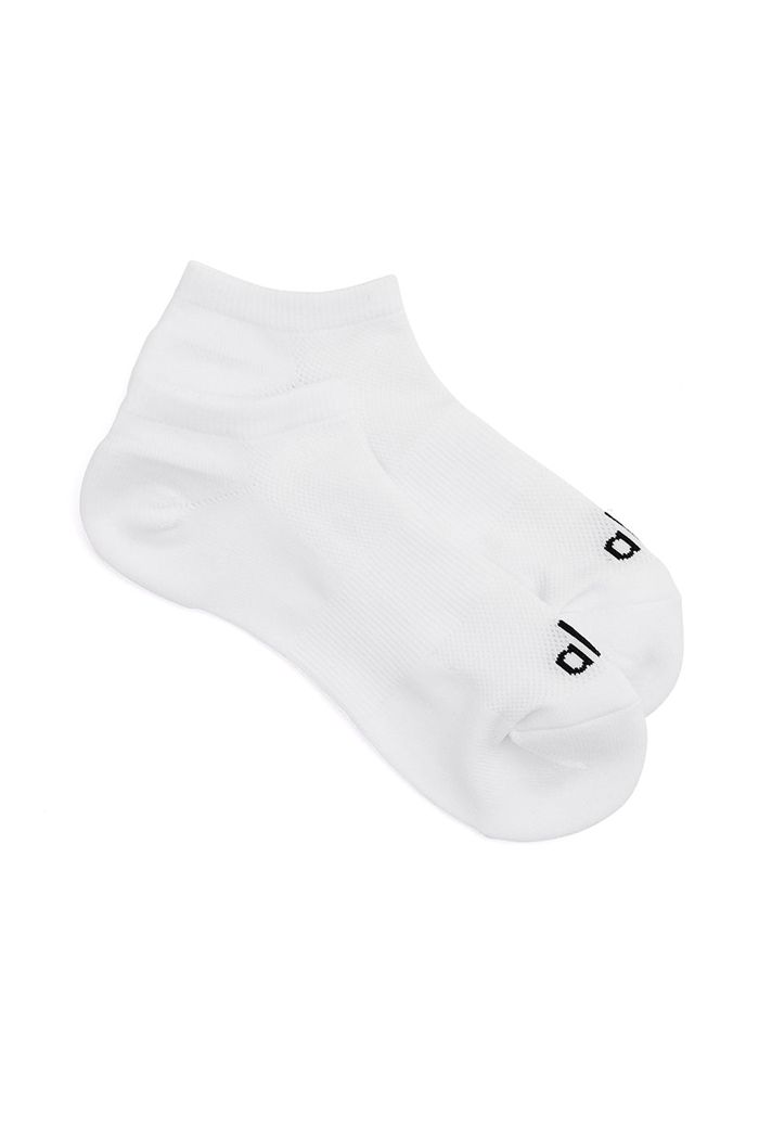 Alo Yoga Everyday Women's Socks White | 06PXEZVAK