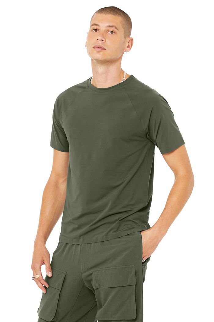 Alo Yoga Idol Performance Tee Men's Short Sleeve Dark Green | 62YQJNXZE