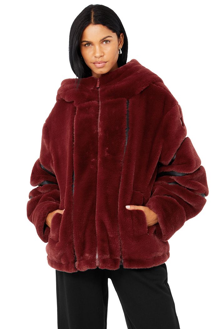 Alo Yoga Knock Out Faux Fur Women's Jackets Red | 08RWCEGTB