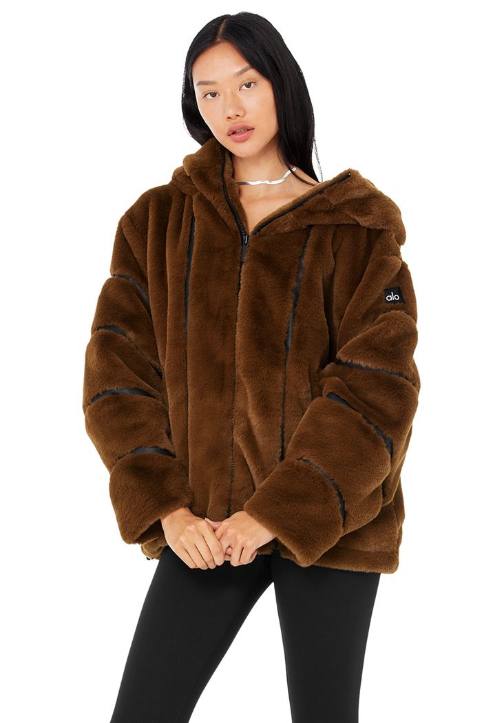 Alo Yoga Knock Out Faux Fur Women's Jackets Chocolate | 26LKYGTID