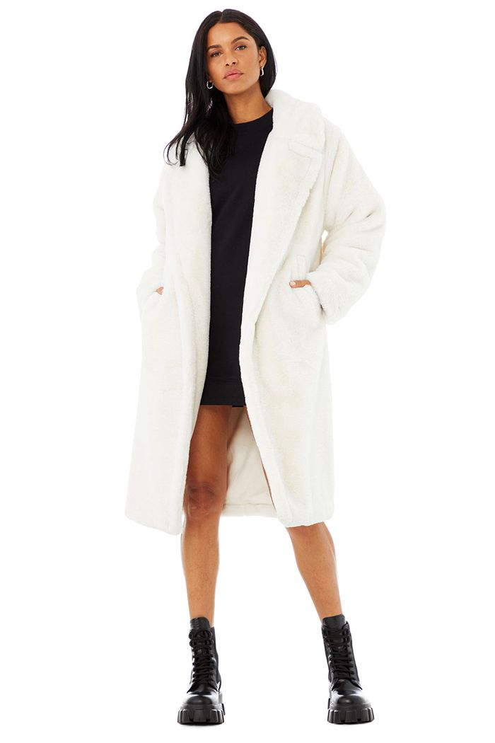 Alo Yoga Oversized Faux Fur Trench Women's Coat White | 71LFZVMQT