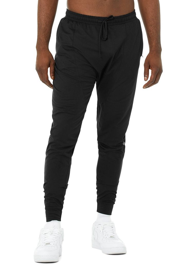 Alo Yoga Revitalize Men's Pants Black | 07TOWGKCD