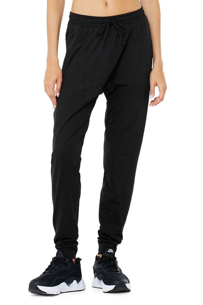 Alo Yoga Revitalize Women's Pants Black | 68RNXJSTM