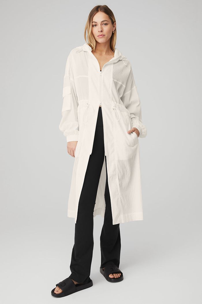 Alo Yoga Summer Nights Lightweight Women's Coat White | 06KCOTEAB