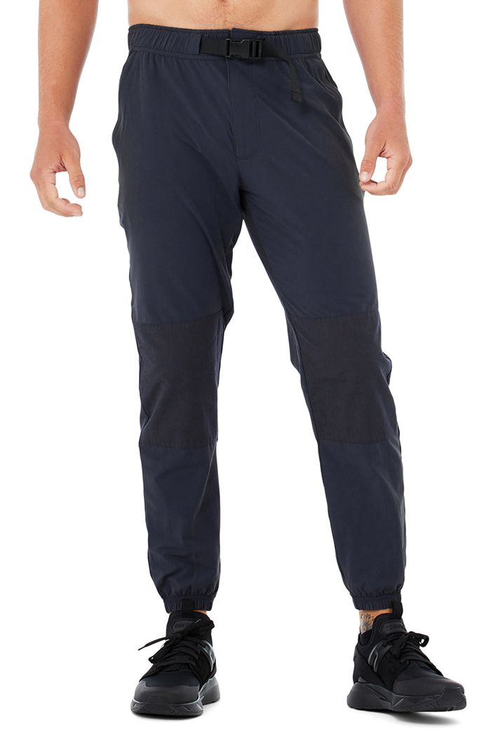 Alo Yoga Talus Tech Men's Pants Black | 64FHPTVIO