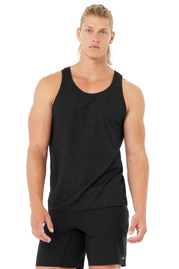 Alo Yoga Triumph Men's Vest Black | 31VMPNDOJ