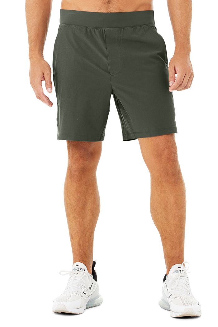 Alo Yoga 7\'\' Repetition Men\'s Short Dark Green | 85BYPIFWO