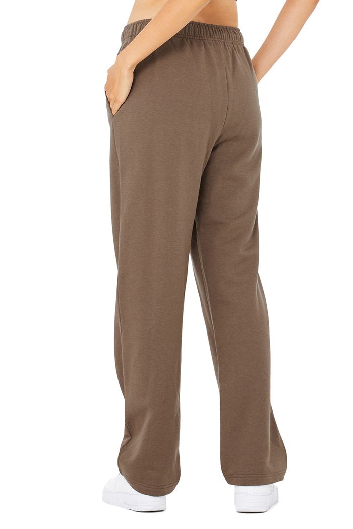 Alo Yoga Accolade Straight Leg Sweat Women's Pants Brown | 27UBKGYQN