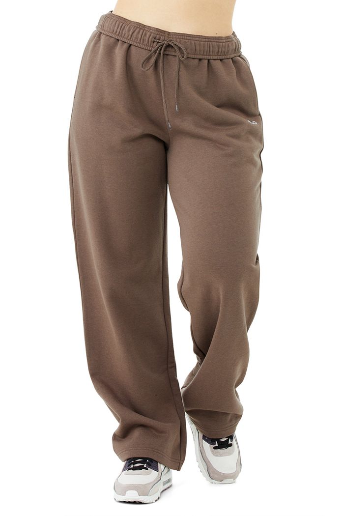 Alo Yoga Accolade Straight Leg Sweat Women's Pants Brown | 27UBKGYQN