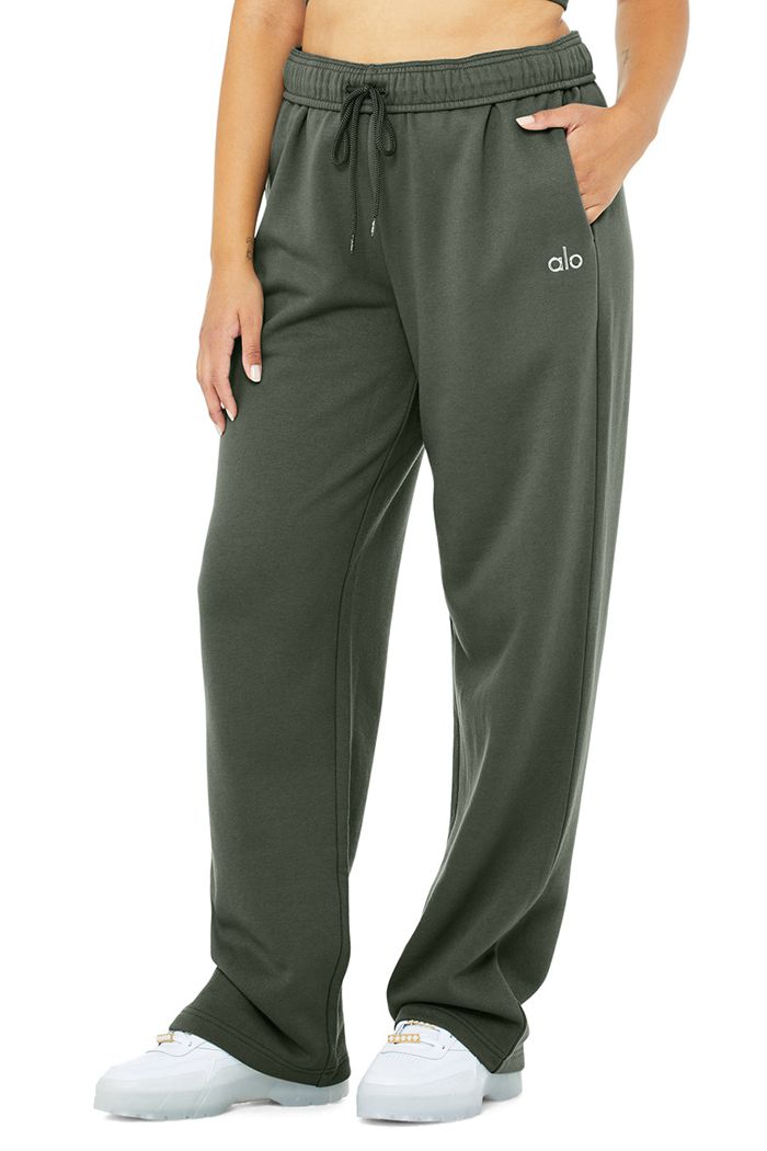 Alo Yoga Accolade Straight Leg Sweat Women's Pants Dark Green | 35CHEKIPO