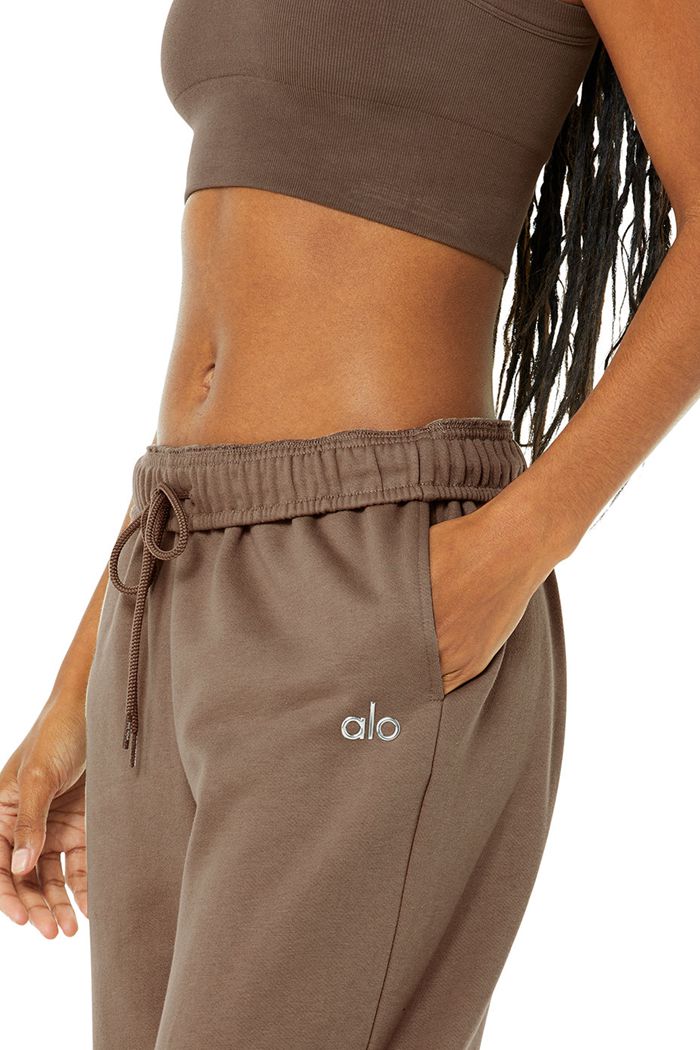 Alo Yoga Accolade Sweat Women's Pants Brown | 07RGCSUDZ