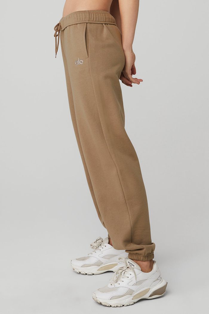 Alo Yoga Accolade Sweat Women's Pants Brown | 72BKTMJDZ