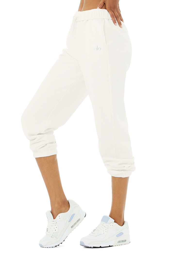 Alo Yoga Accolade Sweat Women's Pants White | 20MQDCOJL