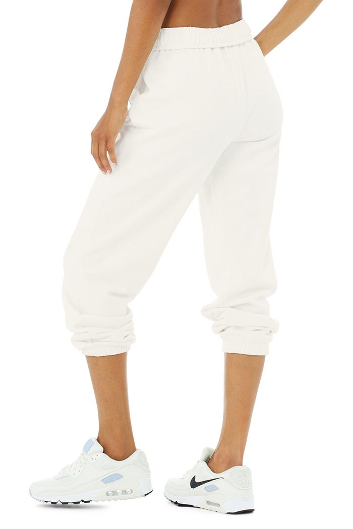 Alo Yoga Accolade Sweat Women's Pants White | 20MQDCOJL