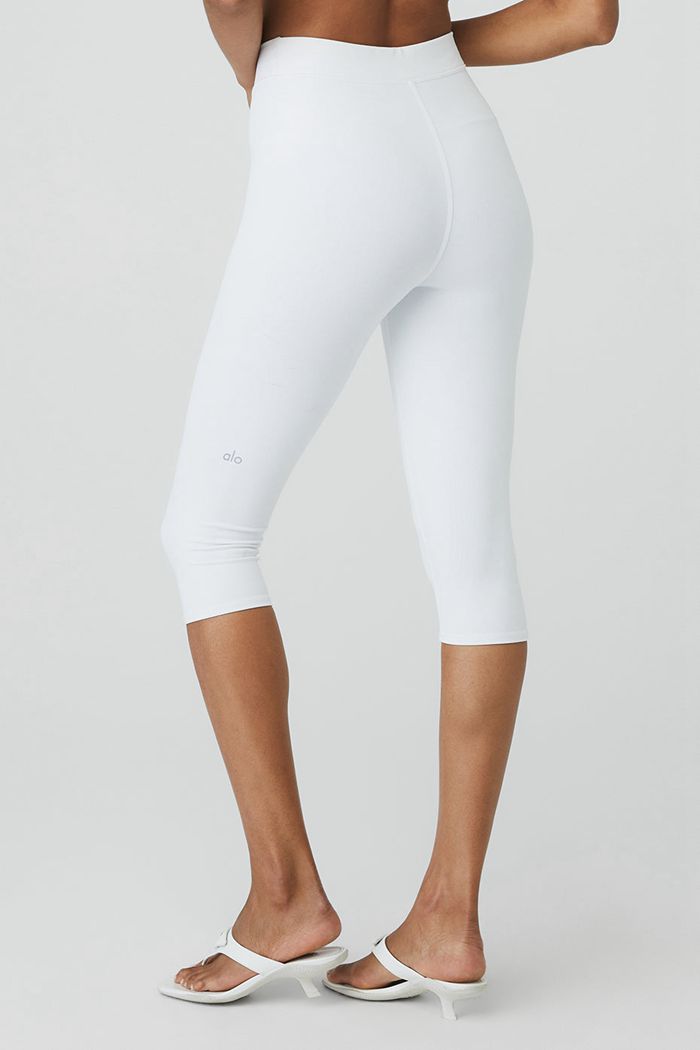 Alo Yoga Airbrush V-Cut Define Capri Women's Pants White | 40PVFOERK