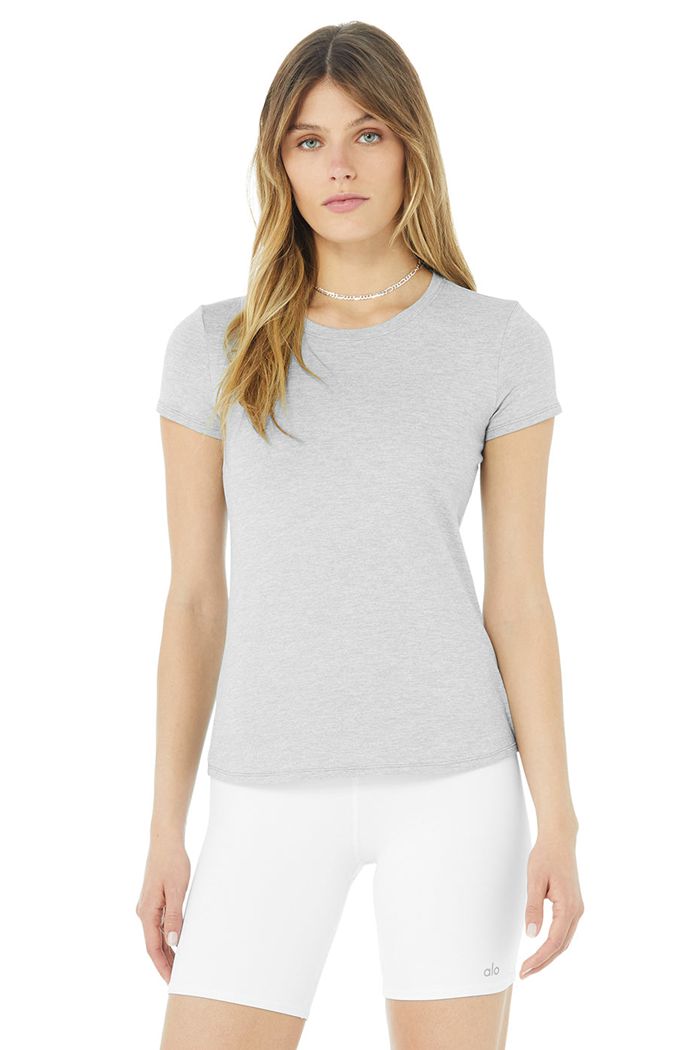 Alo Yoga Alosoft Finesse Tee Women\'s Short Sleeve Grey | 98UAIHEPQ