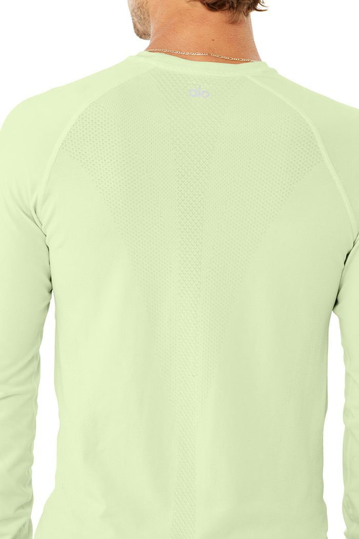 Alo Yoga Amplify Seamless Men's Long Sleeve Green | 62UTYNZEO