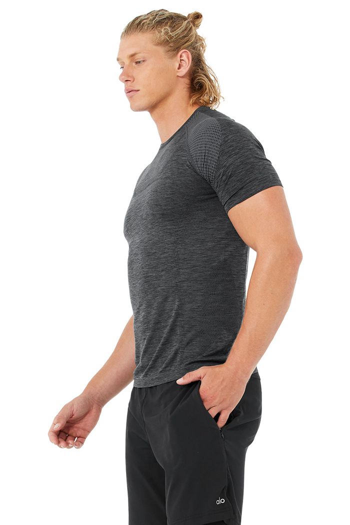 Alo Yoga Amplify Seamless Tee Men\'s Short Sleeve Black | 58ARETCFI