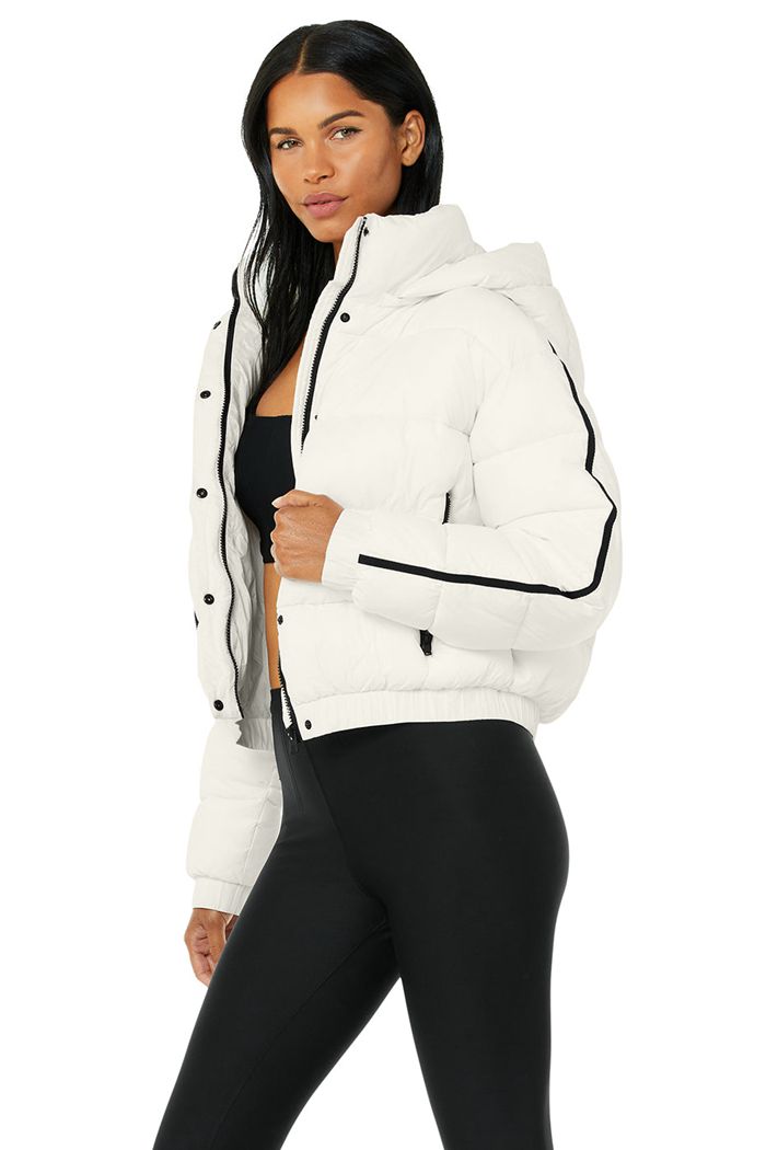 Alo Yoga Aspen Love Puffer Women's Jackets White | 36ZNUAIFV