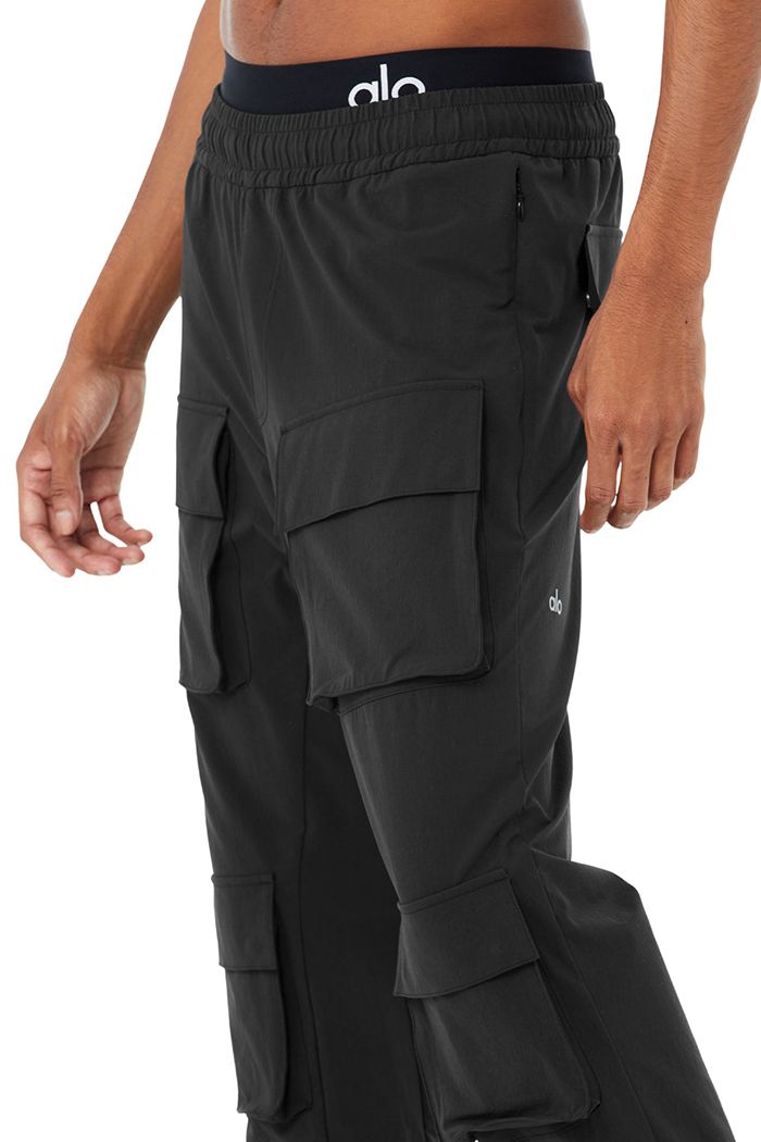 Alo Yoga Cargo Venture Men's Pants Black | 60VHKCDJL