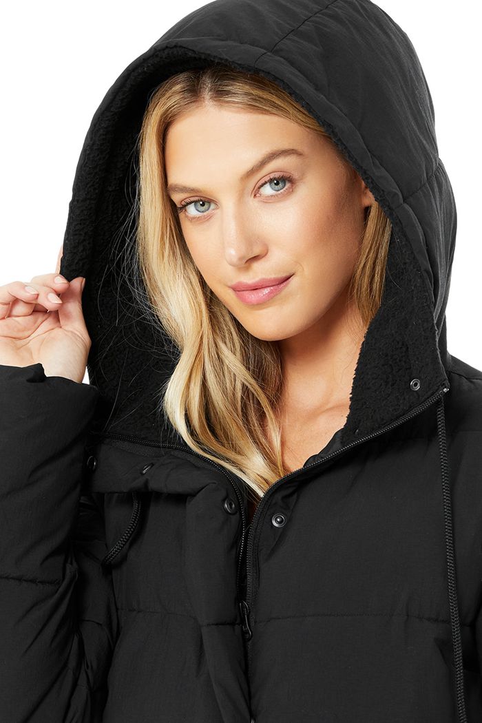 Alo Yoga Cypress Puffer Women's Jackets Black | 51OXSTZAI