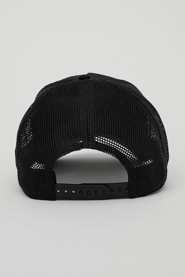 Alo Yoga District Trucker Men's Hats Black | 23IHKGAOE