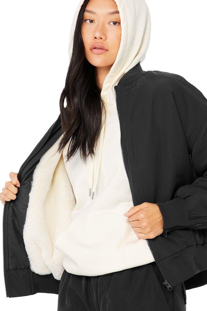 Alo Yoga Faux Fur Urbanite Bomber Women's Jackets Black White | 47CHNRDMU