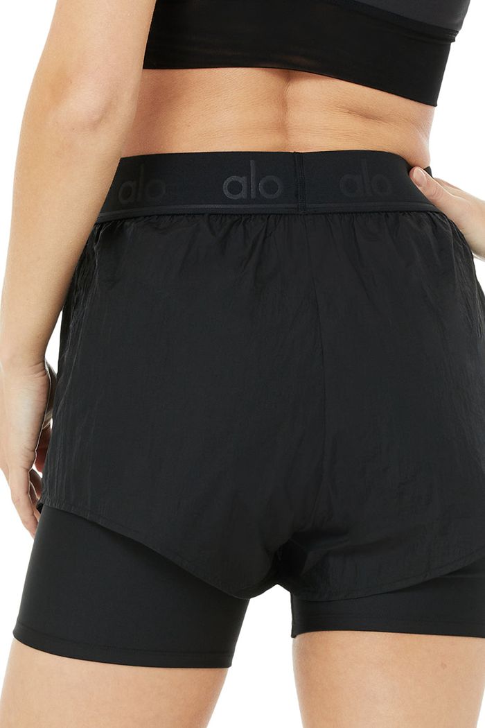 Alo Yoga High-Waist Catch The Light Women's Short Black | 25IFCYWXL