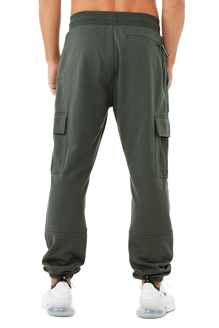 Alo Yoga Highline Cargo Sweat Men's Pants Dark Green | 04IONREHC