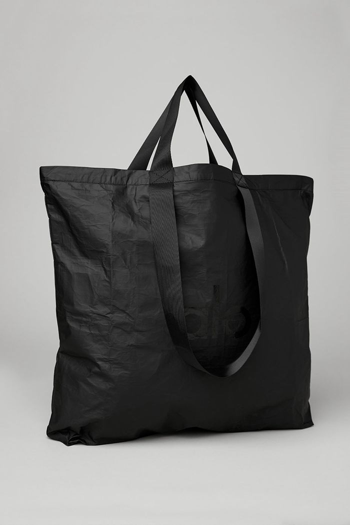 Alo Yoga Keep It Dry Packable Tote Women's Bags Black | 84ATMHFBQ