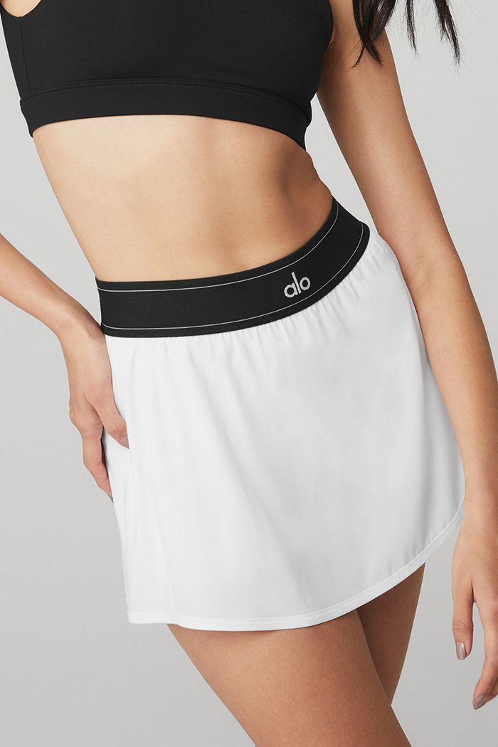 Alo Yoga Match Point Tennis Women's Skirts White | 34XEVZGLI