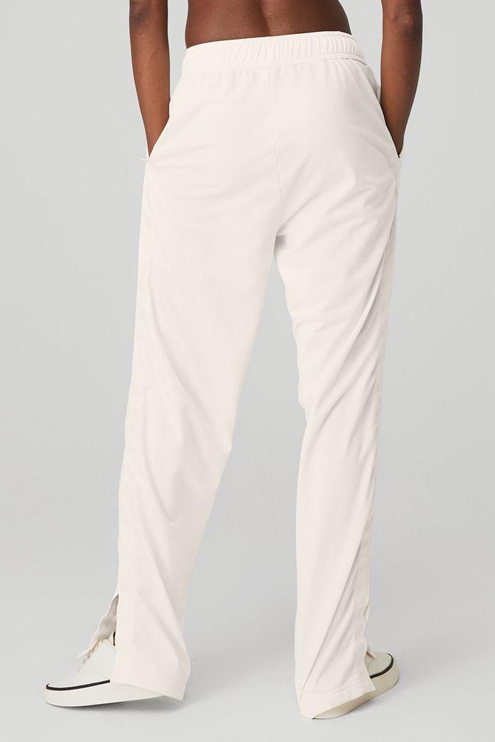 Alo Yoga Prizewinner Women's Pants White | 52JWQLYOU