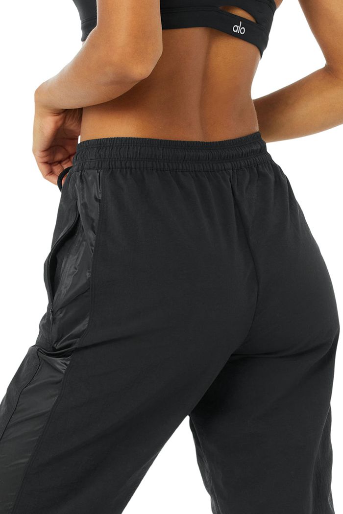 Alo Yoga Remix Women's Pants Black | 47LAGHVXY