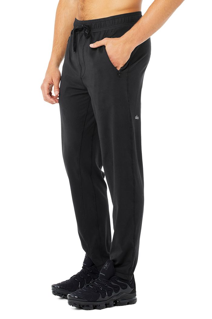 Alo Yoga Renew Lounge Men\'s Pants Black | 93ONXWSQU