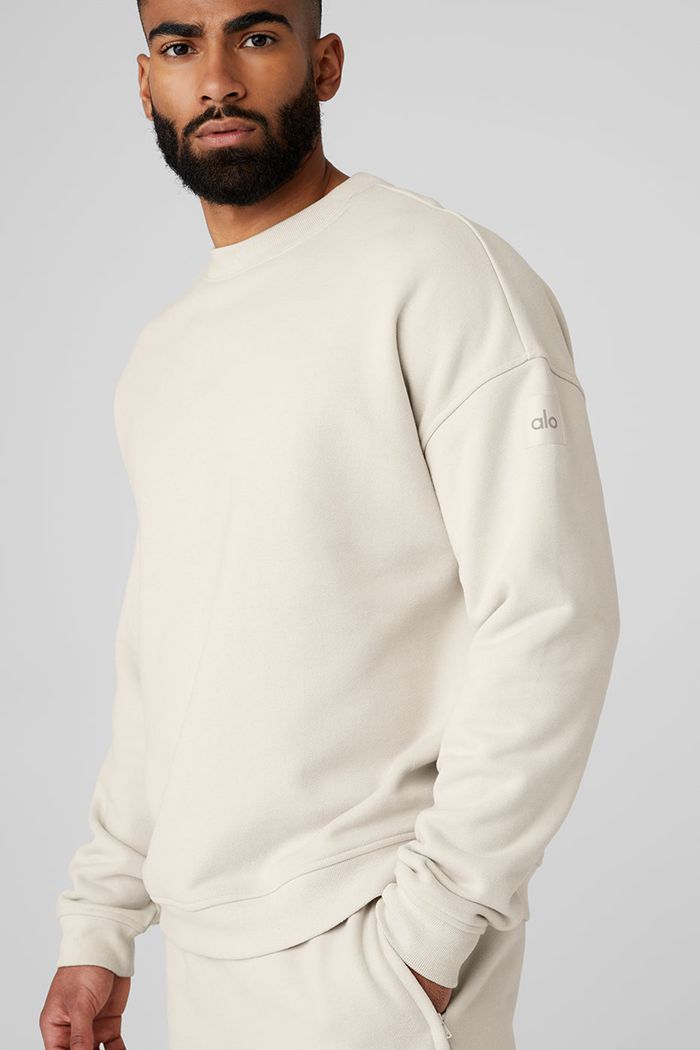 Alo Yoga Renown Crew Neck Men's Pullover Beige | 74ESKMANG