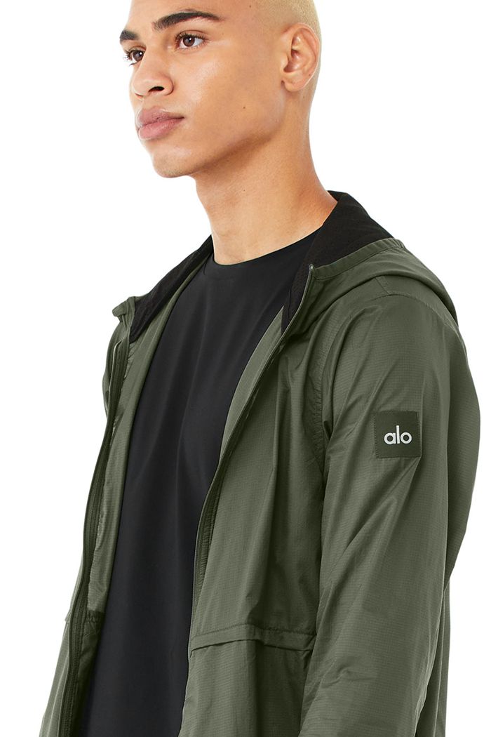 Alo Yoga Repeat Running Men's Jackets Dark Green | 08NGPQZDI