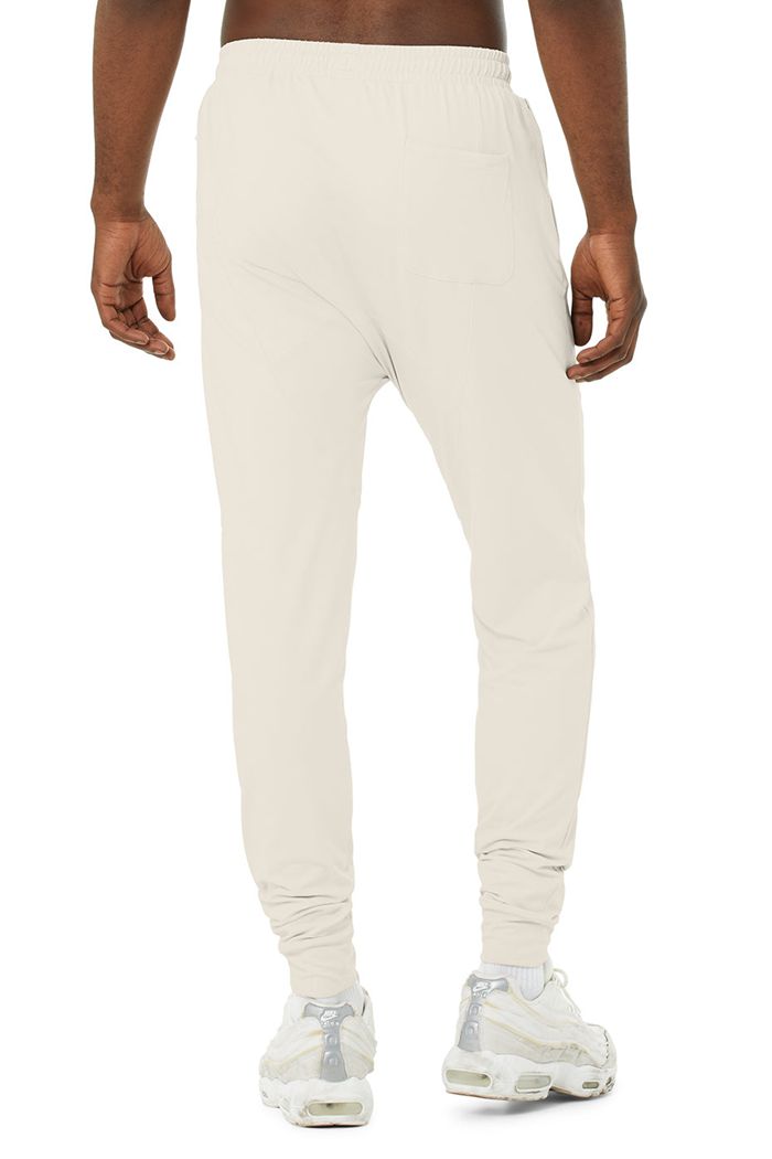 Alo Yoga Revitalize Men's Pants Beige | 82OGNLJPX