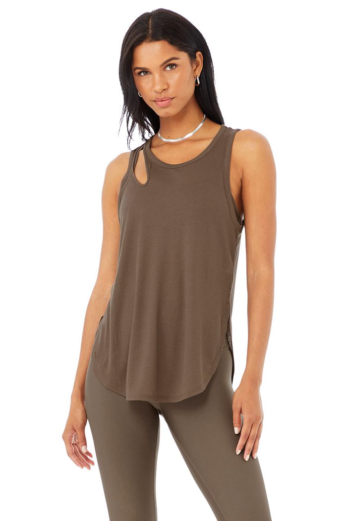 Alo Yoga Ribbed Peak Women\'s Tank Tops Brown | 91FBOKLPH