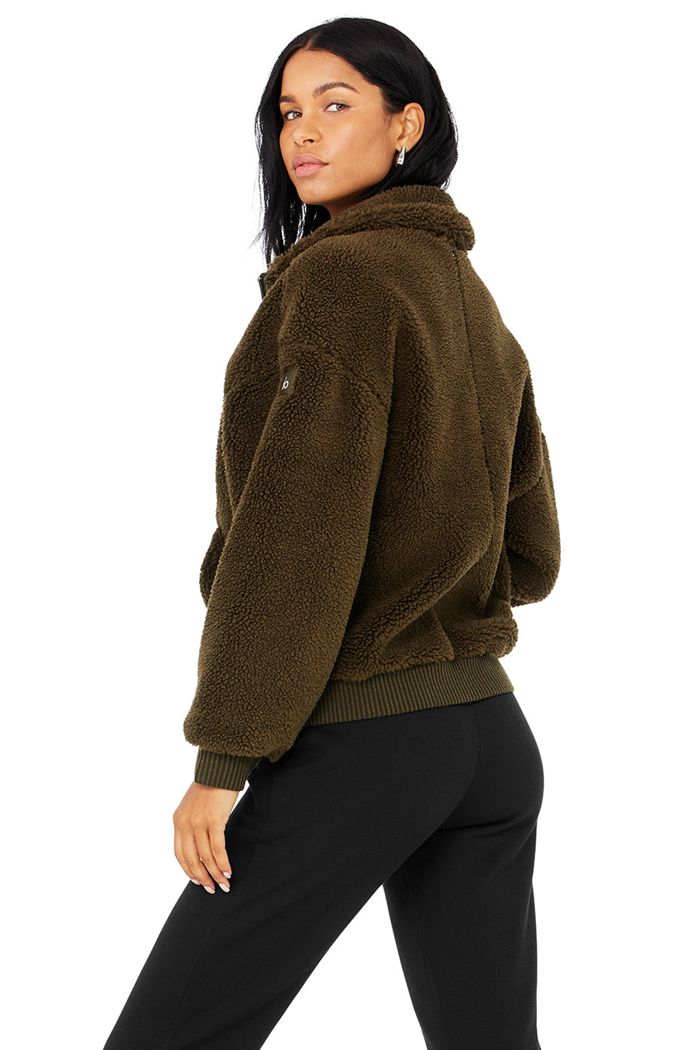 Alo Yoga Sherpa Varsity Women's Jackets Dark Olive | 19AULYSJM