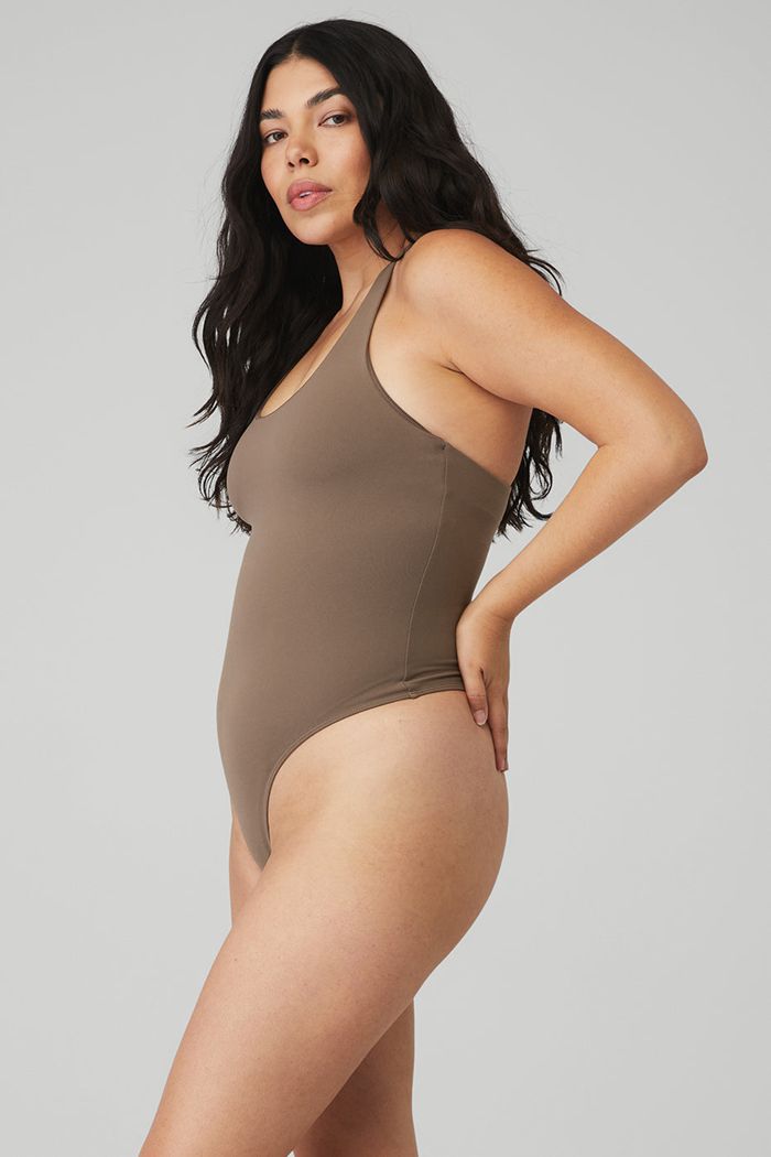 Alo Yoga Sleek Back Women's Bodysuit Brown | 57NTWZKFU