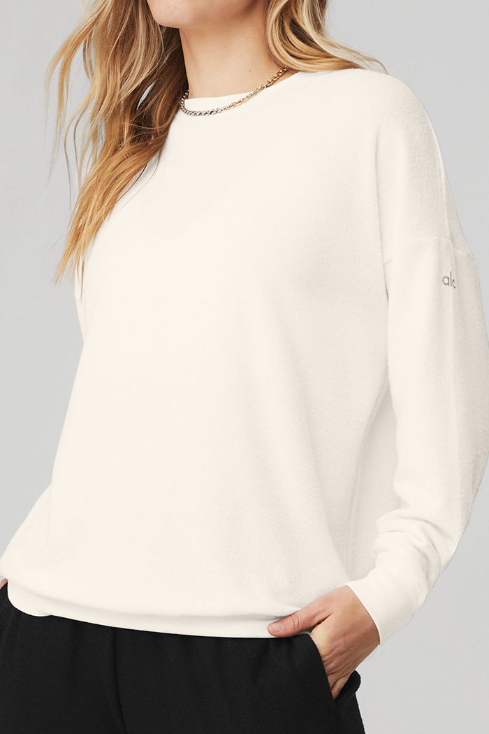 Alo Yoga Soho Women's Pullover White | 21QMIOGWT