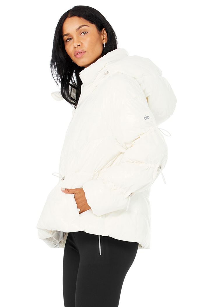 Alo Yoga Stunner Puffer Women's Jackets White | 03KIPCLYM