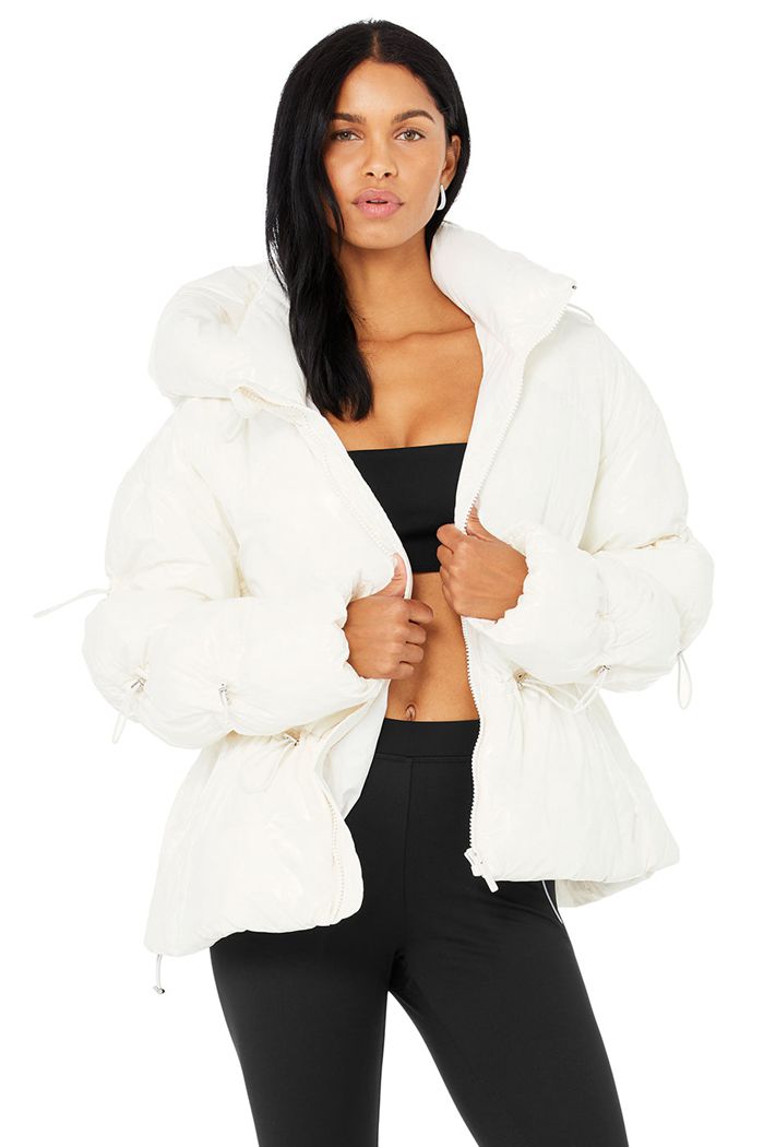 Alo Yoga Stunner Puffer Women's Jackets White | 03KIPCLYM