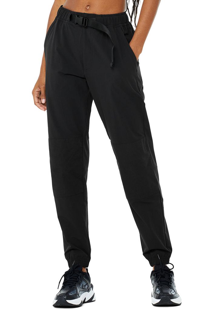 Alo Yoga Talus Tech Women\'s Pants Black | 94FYBHJOP