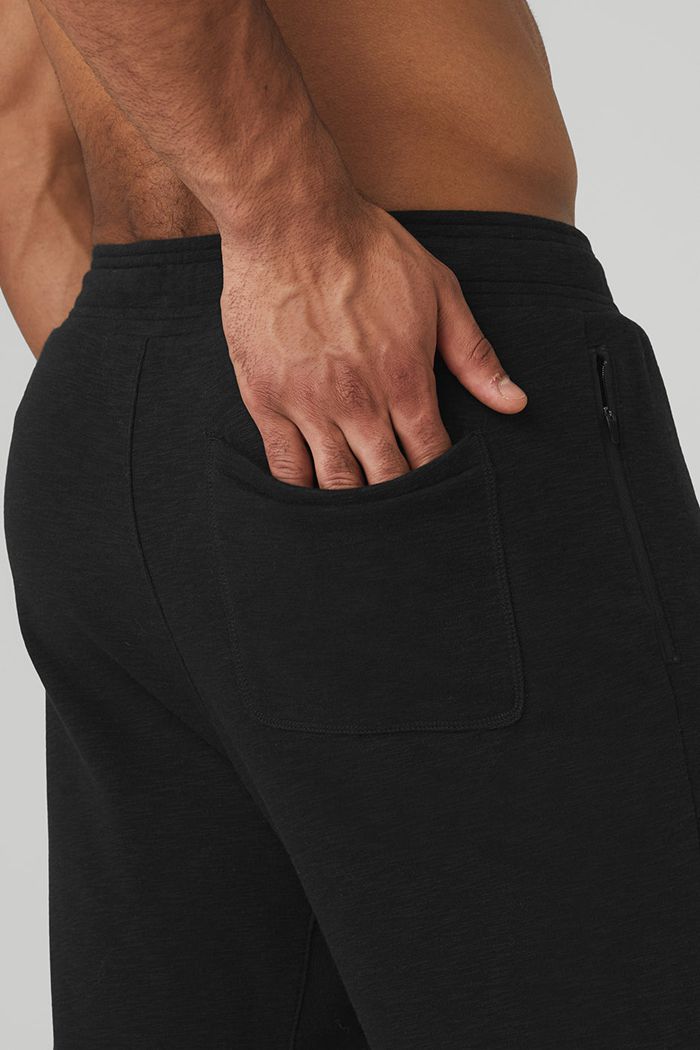 Alo Yoga The Qualifier Men's Pants Black | 83RQAWYVO