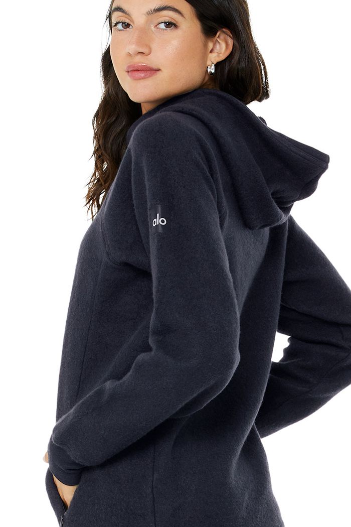 Alo Yoga The Triumph Women's Hoodie Black | 71ZEKLAGI